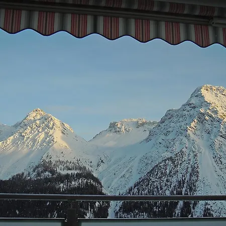 Promenade Lägenhet Arosa